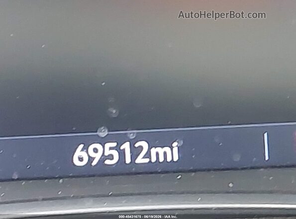 1GNEVGKW4NJ141714 2022 CHEVROLET TRAVERSE Silver Widok tylnych siedzeń