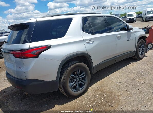 1GNEVGKW4NJ141714 2022 CHEVROLET TRAVERSE Silver Tył prawy