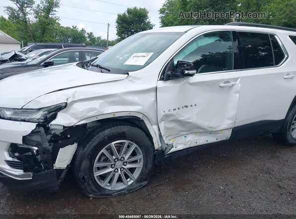 1GNEVGKW6NJ125577 2022 CHEVROLET TRAVERSE Белый Вид спереди