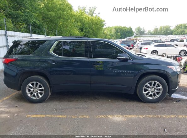 1GNEVGKW7JJ281668 2018 CHEVROLET TRAVERSE Серый Вид задней части салона