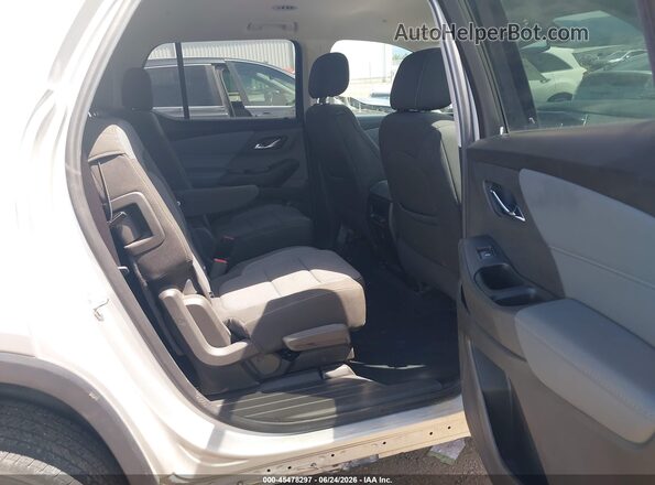 1GNEVGKW7MJ215769 2021 CHEVROLET TRAVERSE Silver VIN կոդի պիտակի տեսք