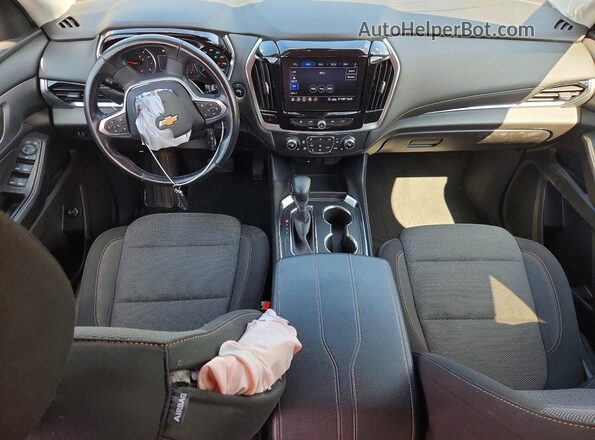 1GNEVGKWXMJ243372 2021 CHEVROLET TRAVERSE Gray Vista del salpicadero