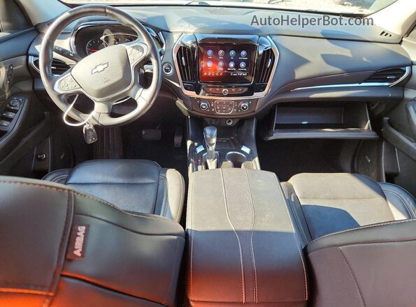 1GNEVKKW8MJ117675 2021 CHEVROLET TRAVERSE White Vista del salpicadero