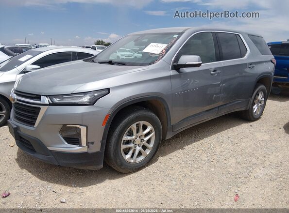 1GNEVLKW7PJ201030 2023 CHEVROLET TRAVERSE Silver Vista tres cuartos delantera izquierda