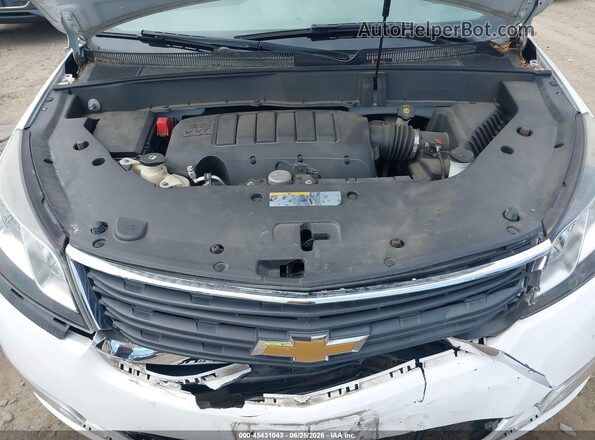 1GNKVFED6GJ186597 2016 CHEVROLET TRAVERSE White Rear view