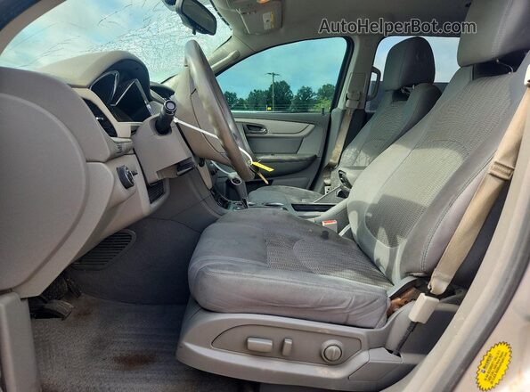 1GNKVFKD1HJ277816 2017 CHEVROLET TRAVERSE Silver Widok wnętrza z przodu