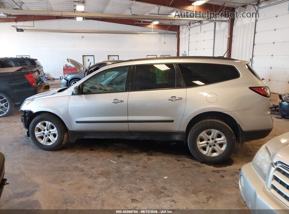 1GNKVFKD3HJ298960 2017 CHEVROLET TRAVERSE Silver Панорамний вид салону 360°