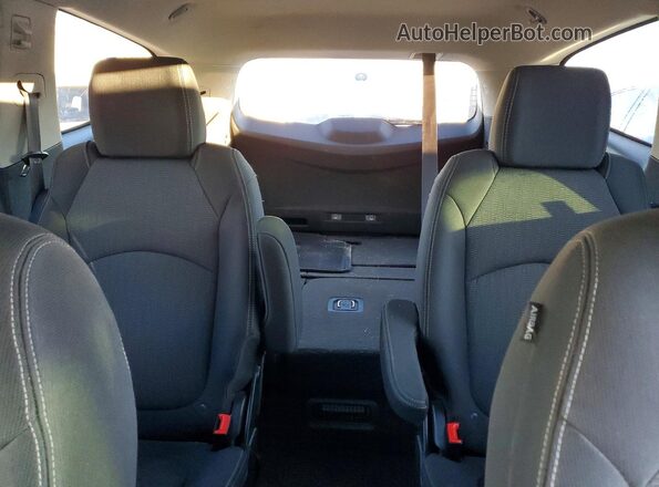 1GNKVGKD4HJ136437 2017 CHEVROLET TRAVERSE Burgundy Vista de los asientos traseros