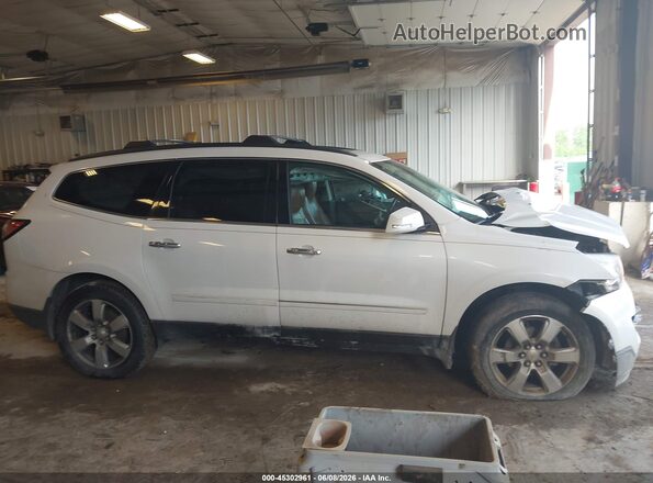 1GNKVJKD7HJ282750 2017 CHEVROLET TRAVERSE White Вид задньої частини салону