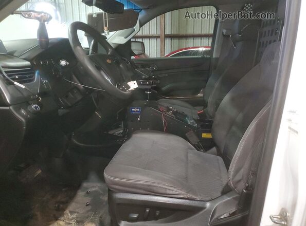1GNLCDEC0JR209001 2018 CHEVROLET TAHOE White Առջևի վահանակի տեսք