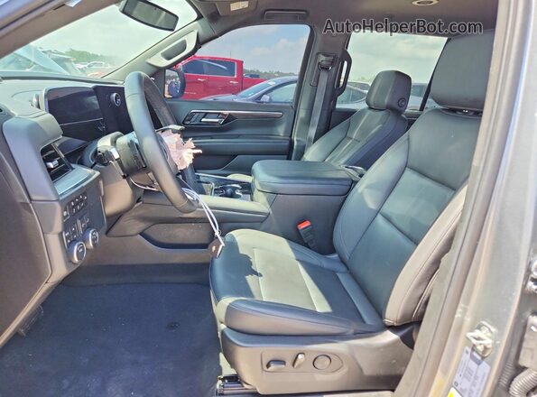 1GNS6PRD3SR229073 2025 CHEVROLET TAHOE Серебряный Вид салона спереди