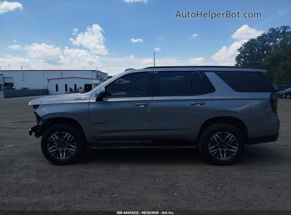 1GNS6PRL0SR138818 2025 CHEVROLET TAHOE Серебряный Панорамный вид салона 360°