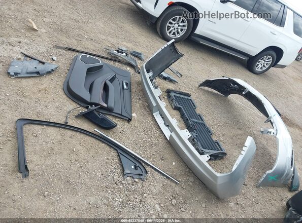 1GNSCBKC1LR135689 2020 CHEVROLET TAHOE Silver Սարքավորումների վահանակի տեսք