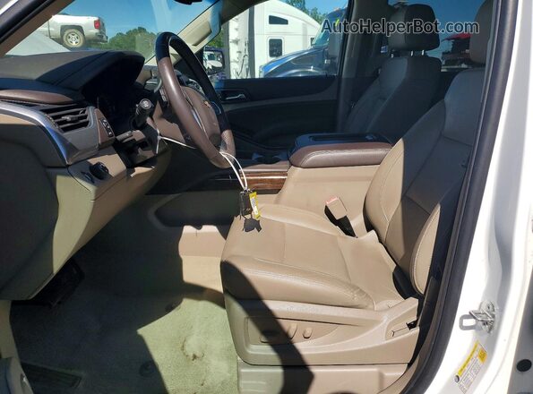1GNSCBKC2HR310832 2017 CHEVROLET TAHOE White წინა სალონის ხედი