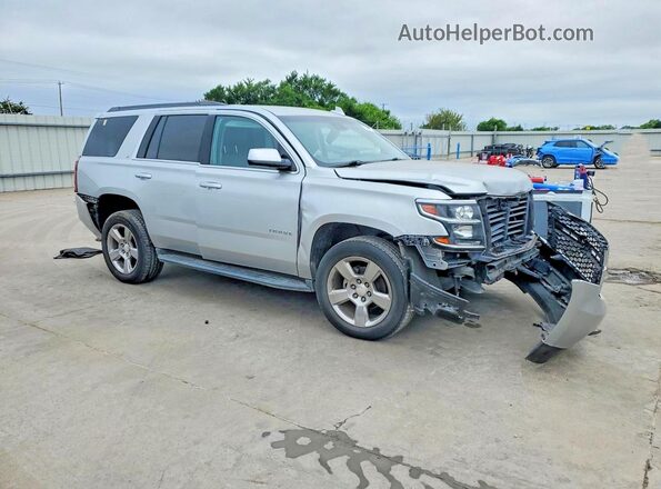 1GNSCBKC2HR336718 2017 CHEVROLET TAHOE Silver Przód prawy