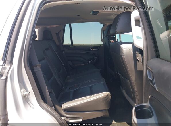 1GNSCBKC3JR403347 2018 CHEVROLET TAHOE Silver Widok naklejki z numerem VIN