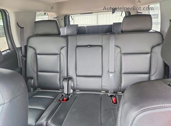 1GNSCBKC4JR102456 2018 CHEVROLET TAHOE Black Widok tylnych siedzeń