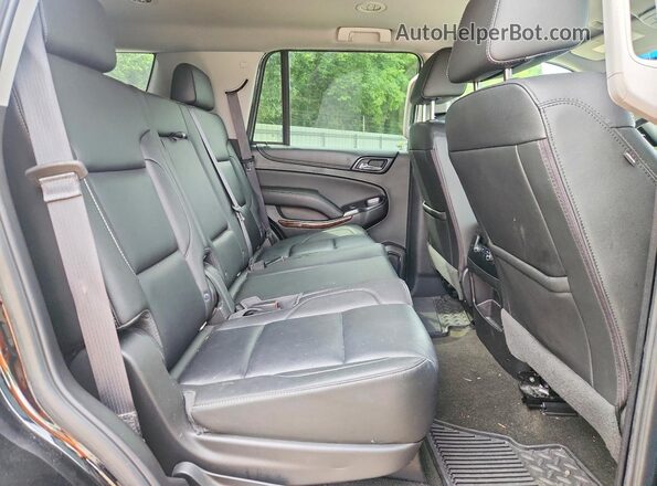 1GNSCBKC4JR102456 2018 CHEVROLET TAHOE Black Widok wnętrza z tyłu