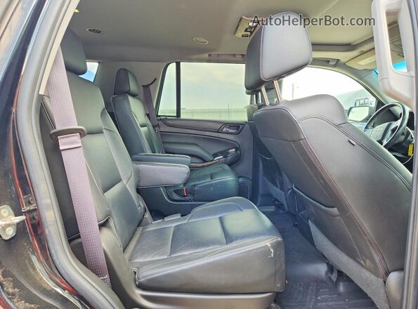1GNSCBKC5HR186636 2017 CHEVROLET TAHOE Black Widok wnętrza z tyłu