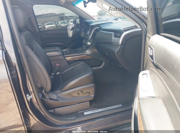 1GNSCBKC8JR138750 2018 CHEVROLET TAHOE Gray Սալոնի դիմացի տեսք