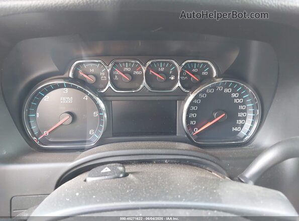 1GNSCBKC8JR217125 2018 CHEVROLET TAHOE White Widok tylnych siedzeń