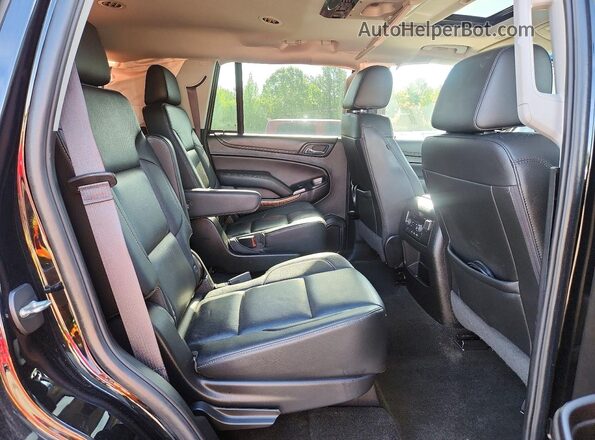 1GNSCCKC3HR339990 2017 CHEVROLET TAHOE Black Вид задньої частини салону