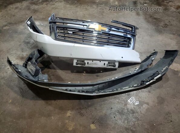 1GNSCCKC7GR137894 2016 CHEVROLET TAHOE White Vista de la etiqueta del VIN