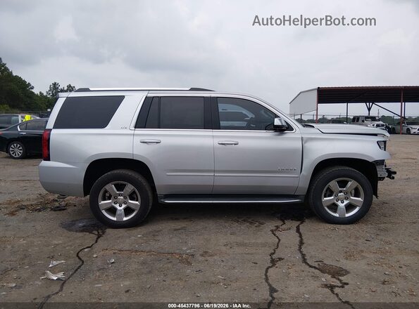 1GNSCCKCXGR130082 2016 CHEVROLET TAHOE Silver Widok wnętrza 360 stopni