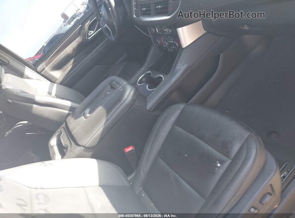 1GNSCCKD7RR272952 2024 CHEVROLET SUBURBAN White Widok wnętrza z przodu