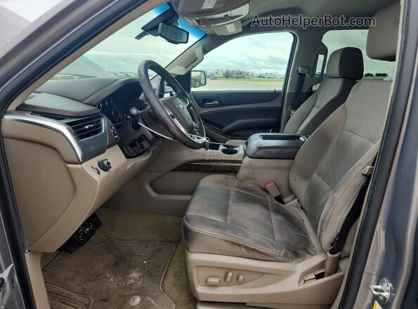 1GNSCGKC7HR370795 2017 CHEVROLET SUBURBAN Tan Widok wnętrza z przodu