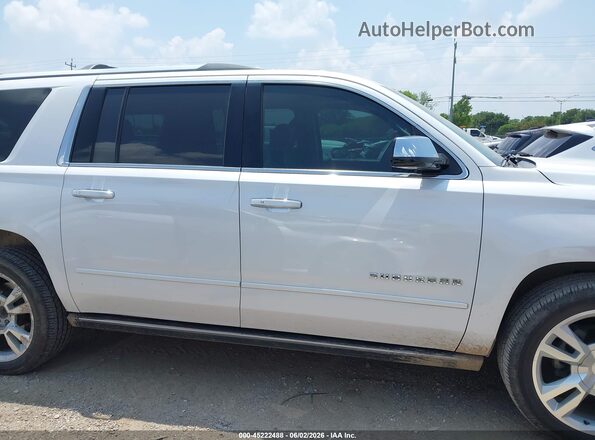 1GNSCJKC7HR360460 2017 CHEVROLET SUBURBAN White უკანა სალონის ხედი