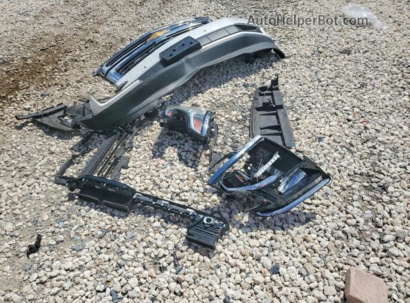 1GNSCJKCXLR263570 2020 CHEVROLET SUBURBAN Белый 