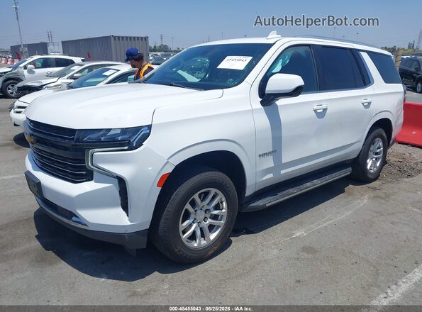1GNSCNKD2MR271003 2021 CHEVROLET TAHOE Белый Передняя левая четверть