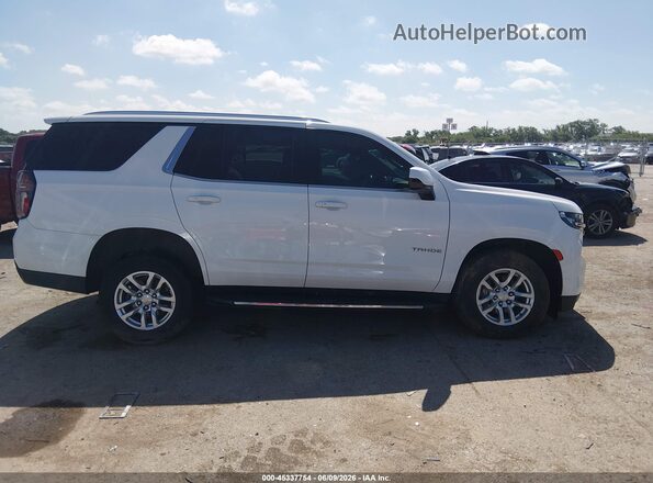 1GNSCNKDXNR152651 2022 CHEVROLET TAHOE White Vista del cuadro de instrumentos