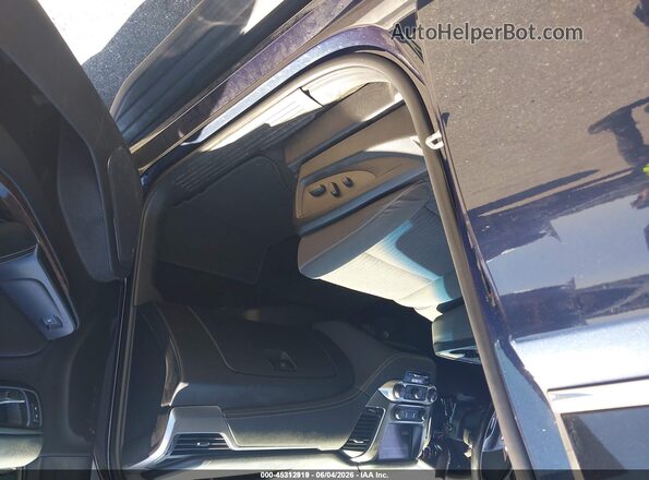 1GNSKAEC9JR338674 2018 CHEVROLET TAHOE Black Вид салону спереду