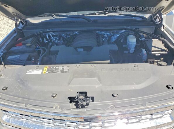 1GNSKBKC7JR135910 2018 CHEVROLET TAHOE Silver Vista del compartimento del motor