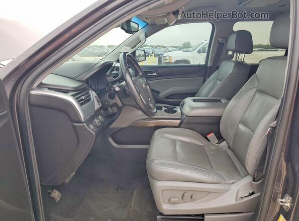 1GNSKBKC7JR340983 2018 CHEVROLET TAHOE Угольный Вид салона спереди