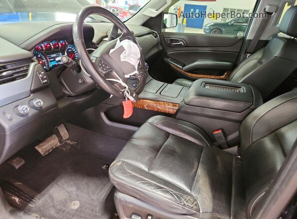1GNSKCKC7LR230749 2020 CHEVROLET TAHOE Black Вид салону спереду