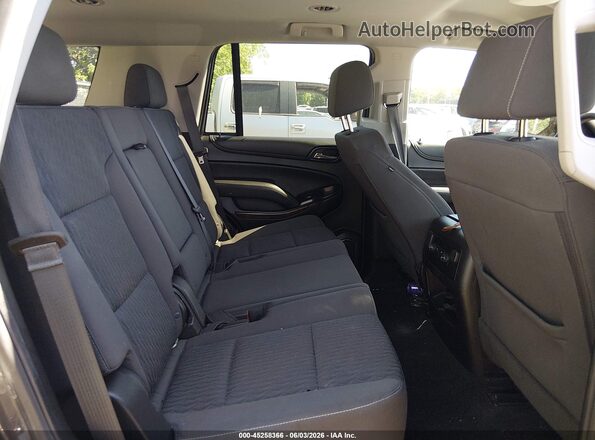 1GNSKDKC4JR173719 2018 CHEVROLET TAHOE Black Widok naklejki z numerem VIN