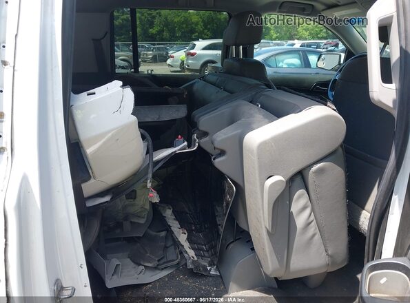 1GNSKHKC0LR101538 2020 CHEVROLET SUBURBAN White VIN კოდის სტიკერის ხედი