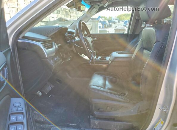 1GNSKHKC8LR101562 2020 CHEVROLET SUBURBAN Silver Vista interior delantera
