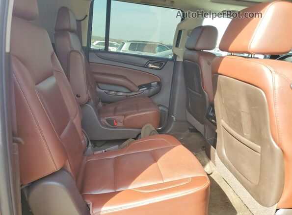 1GNSKJKC1GR422646 2016 CHEVROLET SUBURBAN Бордовый Вид задней части салона