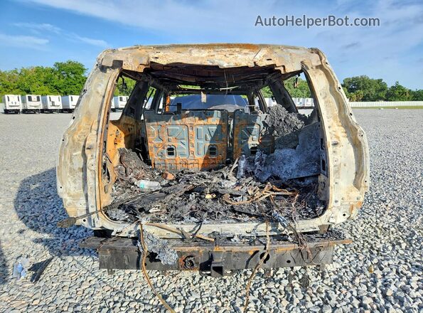 1GNSKJKC4HR389403 2017 CHEVROLET SUBURBAN Черный 