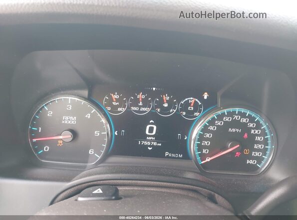 1GNSKJKC8GR165811 2016 CHEVROLET SUBURBAN Black Widok tylnych siedzeń
