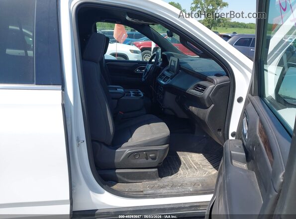 1GNSKLED5MR410737 2021 CHEVROLET TAHOE Белый Вид салона спереди