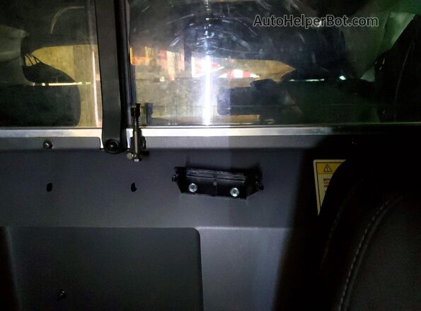 1GNSKLED8MR427564 2021 CHEVROLET TAHOE Черный Вид задних сидений