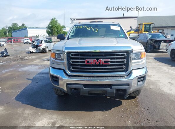 1GT12REG2GF170425 2016 GMC SIERRA Серебряный Вид щитка приборов