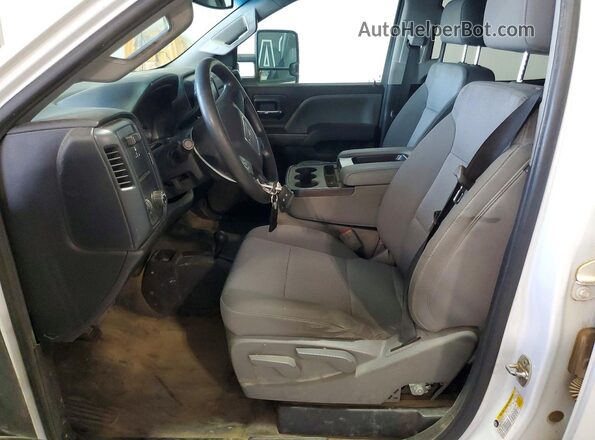 1GT12REG9JF262736 2018 GMC SIERRA Белый 
