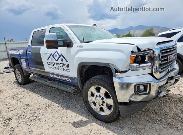 1GT12REG9KF123482 2019 GMC SIERRA White Przód prawy