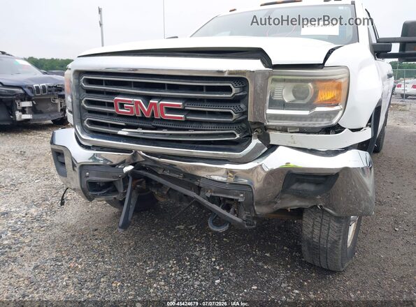 1GT22REG2GZ190645 2016 GMC SIERRA White Դիմացի տեսք